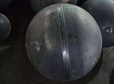 網(wǎng)架焊接球加工中的注意事項